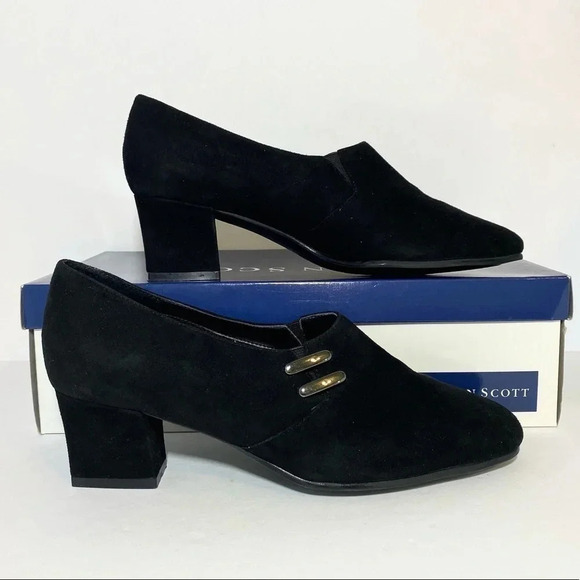 Karen Scott Riley Black Suede Heels Shoe size 6.5 - Picture 4 of 7